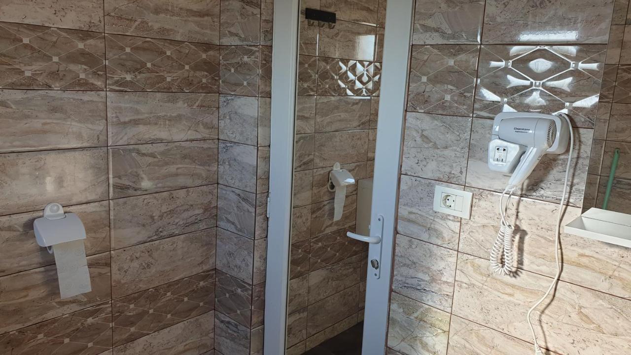 Hotel Pensiunea Maria Tuzla Esterno foto